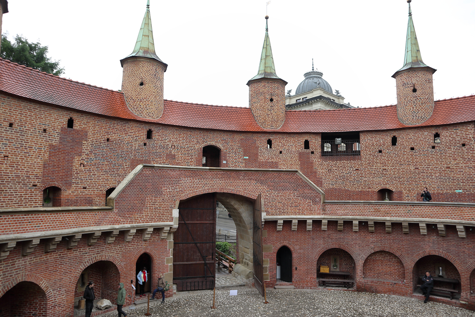Женски народен хор 'София' пя
на международен хоров конкурс
Victoria Cracow в Краков
10-12 май, 2026